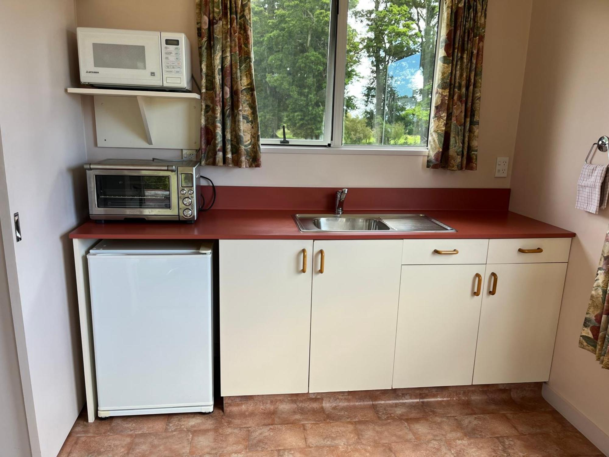 Carrickfergus Cottage Unit 1 Harihari Extérieur photo